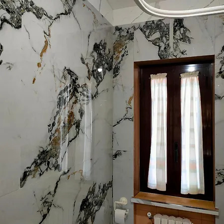 Libeccio Parcheggio Privato Sapri