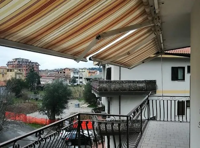 Libeccio Parcheggio Privato Гостевой дом